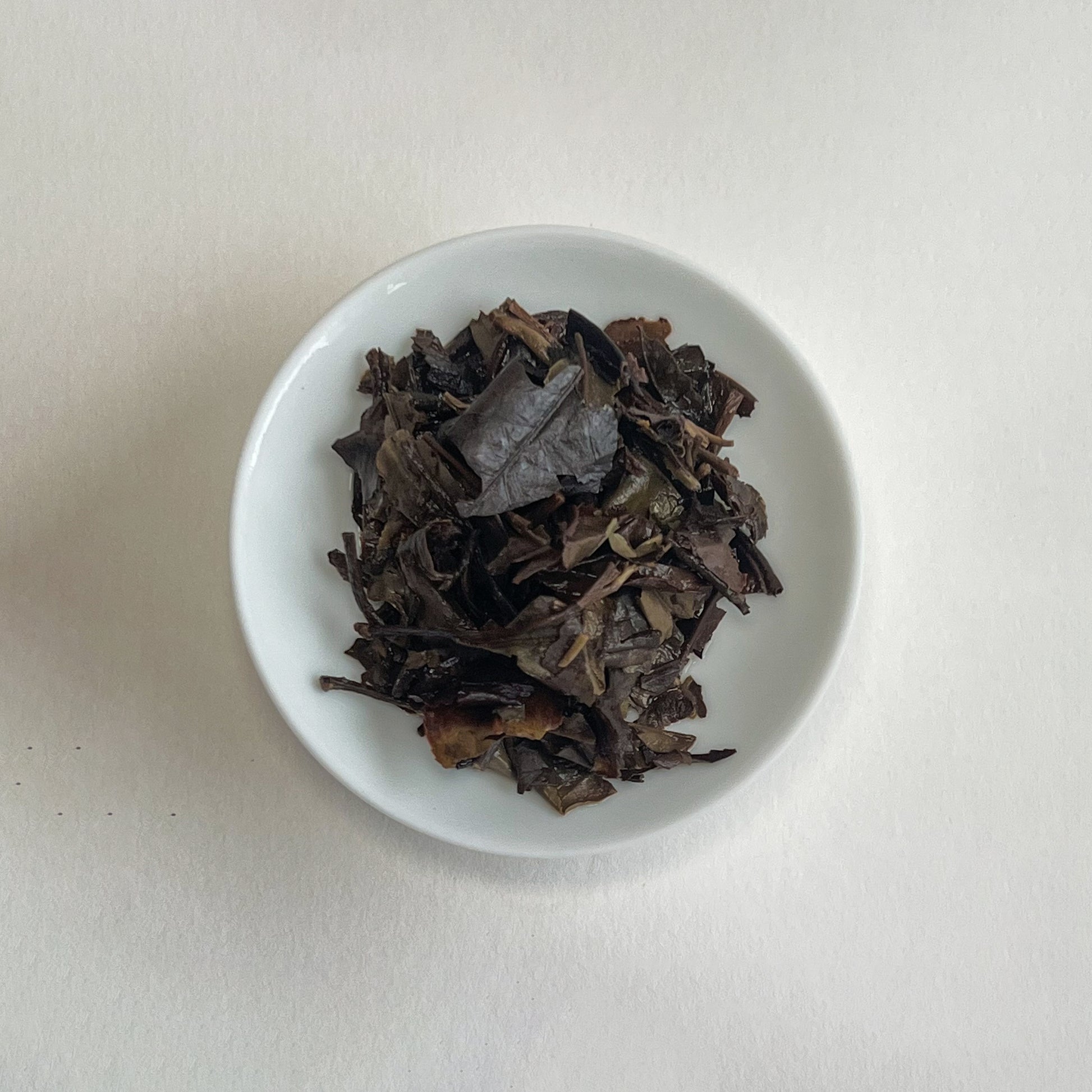 White tea. Loose leaf. Sau mei. Shou mei. Fuding.
