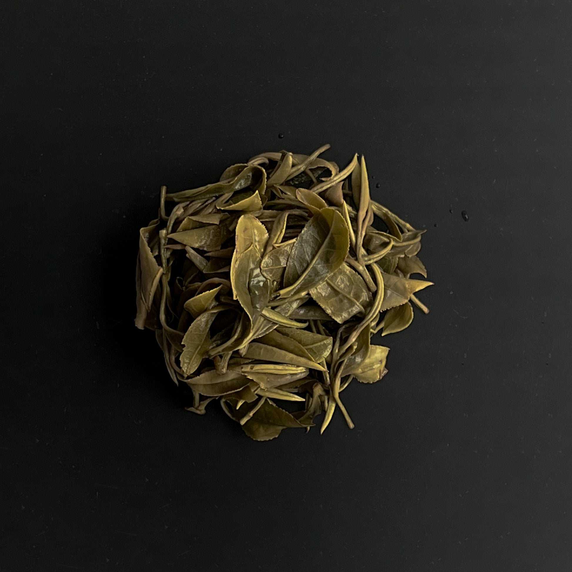 Yellow tea. Loose leaf. Ping Yang Huang Tang. Anhui.